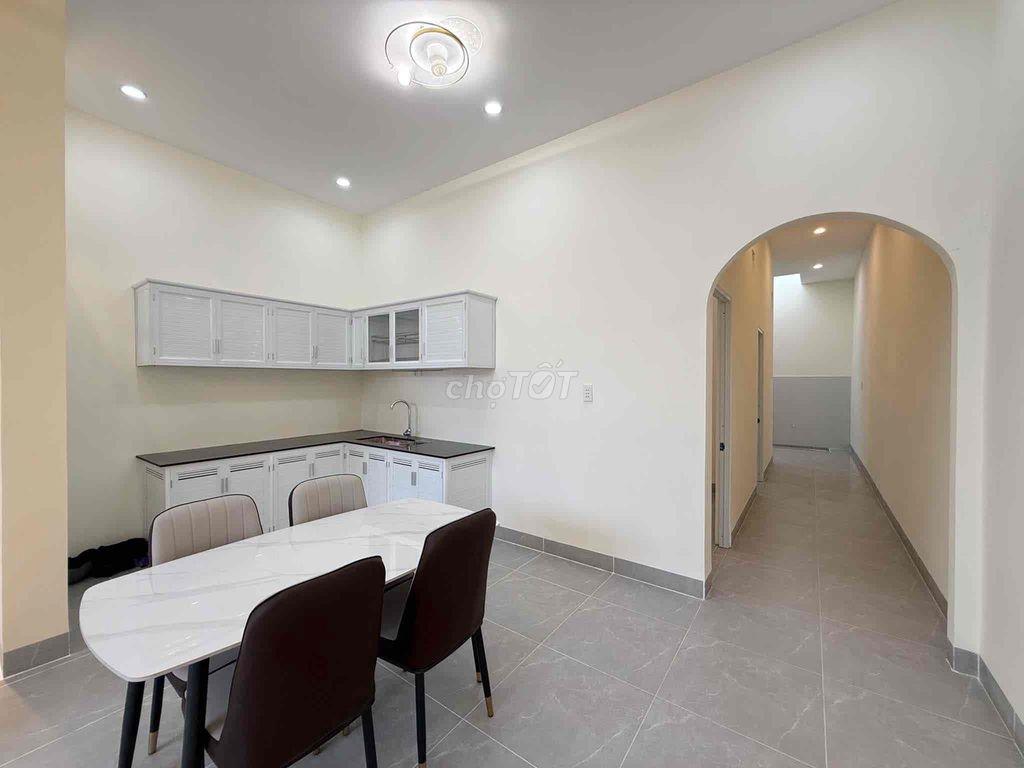 cần bán nhà đẹp - vị trí đẹp