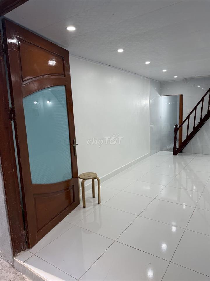 Chính chủ cần bán nhà ,cạnh phố đi bộ,vườn hoa tam kỳ