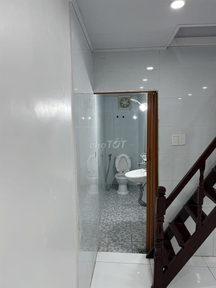 Chính chủ cần bán nhà ,cạnh phố đi bộ,vườn hoa tam kỳ