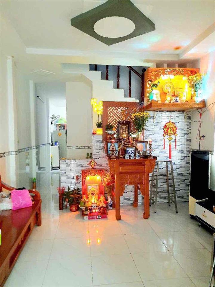 NHÀ CẦN GIUỘC - LONG AN
