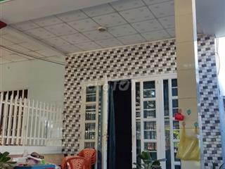 Bán nhà riêng tại xã Đức Hoà Đông, 2,4 tỷ, 151m2