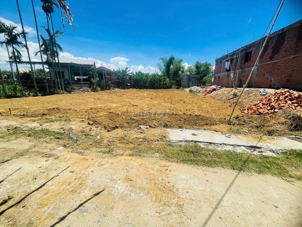 Cầm Văn Tây - Điện Hồng Gần đường chính , DT lớn giá 6xxtr