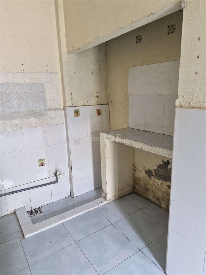 Phòng trọ đi được 2 đường 30/4 và 3/2