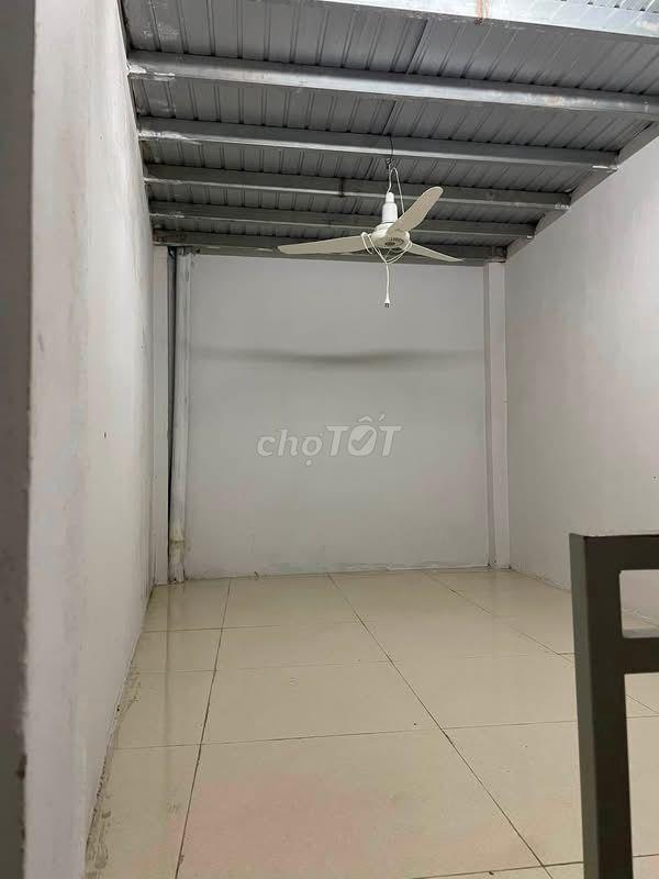 Phòng trọ sv nguyễn việt hồng