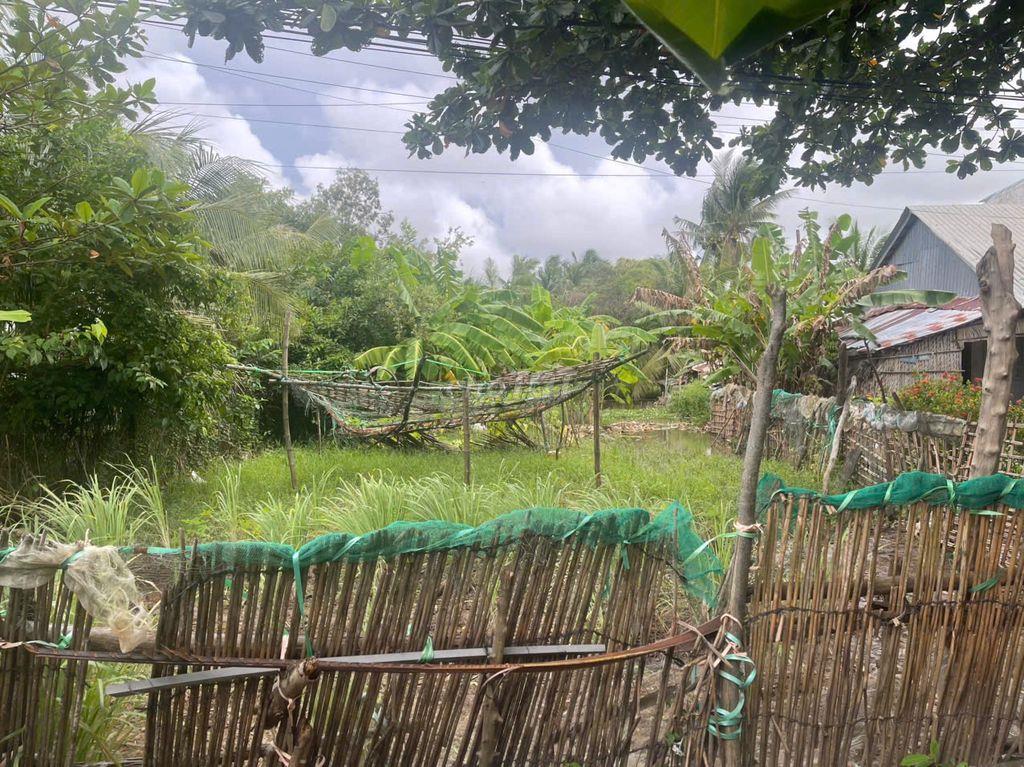 Đất mặt tiền kênh Thôn Dôn - đối diện đường Thiên Hộ Dương
