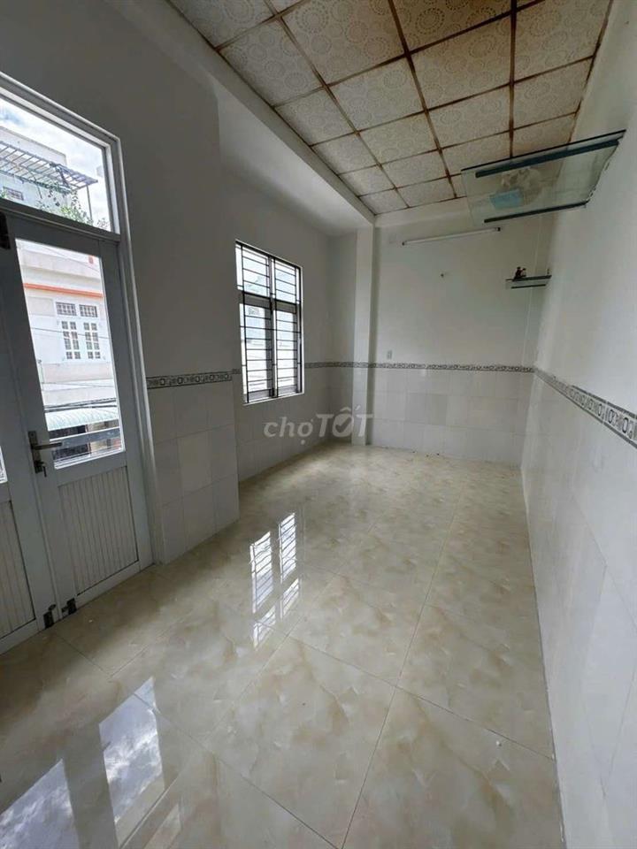Bán nhà 2 tầng mặt tiền đường Tú Mỡ Quy Nhơn