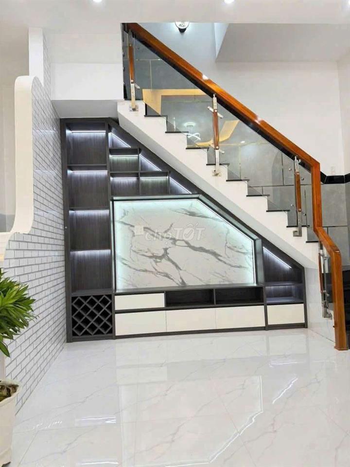 Bán nhà 2 tầng hẻm  Huỳnh Thúc Kháng Quy Nhơn 