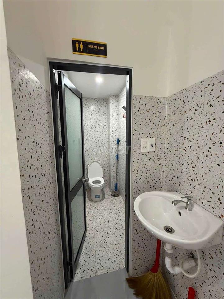 Bán nhà 2 tầng hẻm Thành Thái Quy Nhơb 