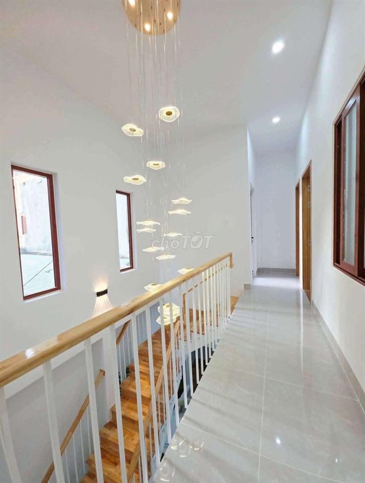 Bán nhà 2 tầng hẻm Cần Vương Quy Nhơn