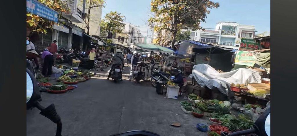 Bán nhà 3 tầng mặt tiền đường Võ Lai Quy Nhơn 