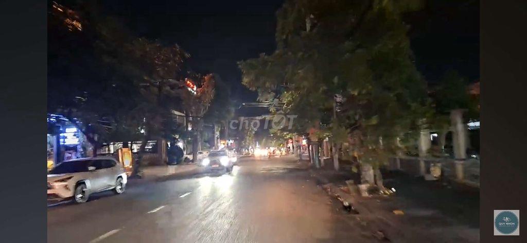 Bán nhà góc 2 tầng mặt tiền Nguyễn Thái Học Quy Nhơn