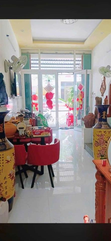 Bán nhà 2 tầng mặt tiền Hà Thanh Quy Nhơn
