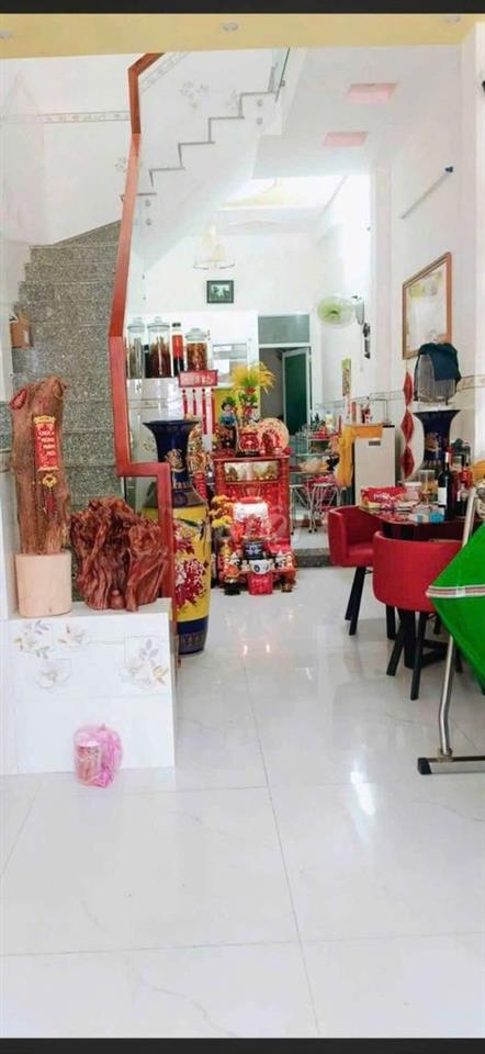 Bán nhà 2 tầng mặt tiền Hà Thanh Quy Nhơn