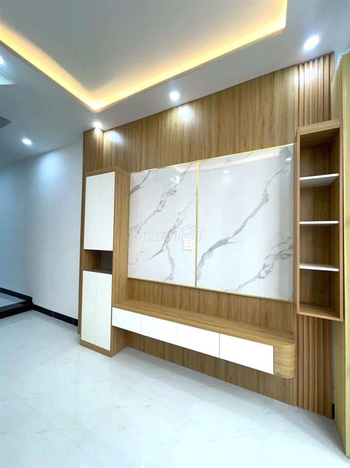 Bán nhà 2 tầng hẻm Nguyễn Thái Học 
