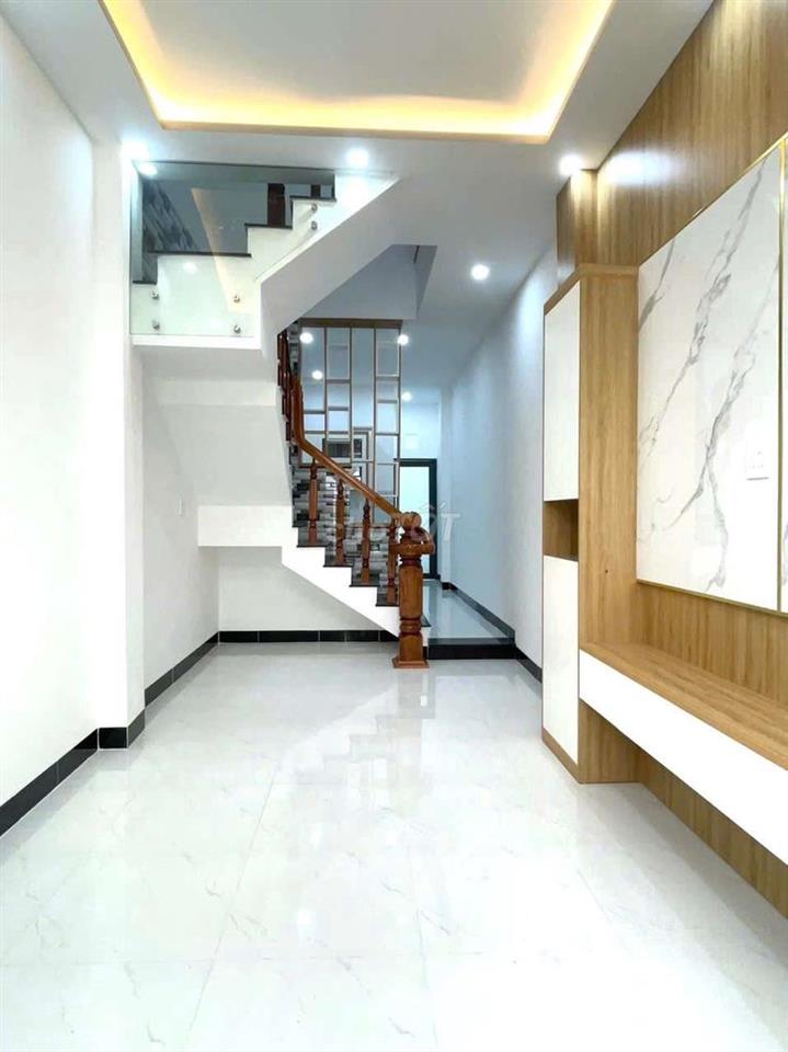 Bán nhà 2 tầng hẻm Nguyễn Thái Học 