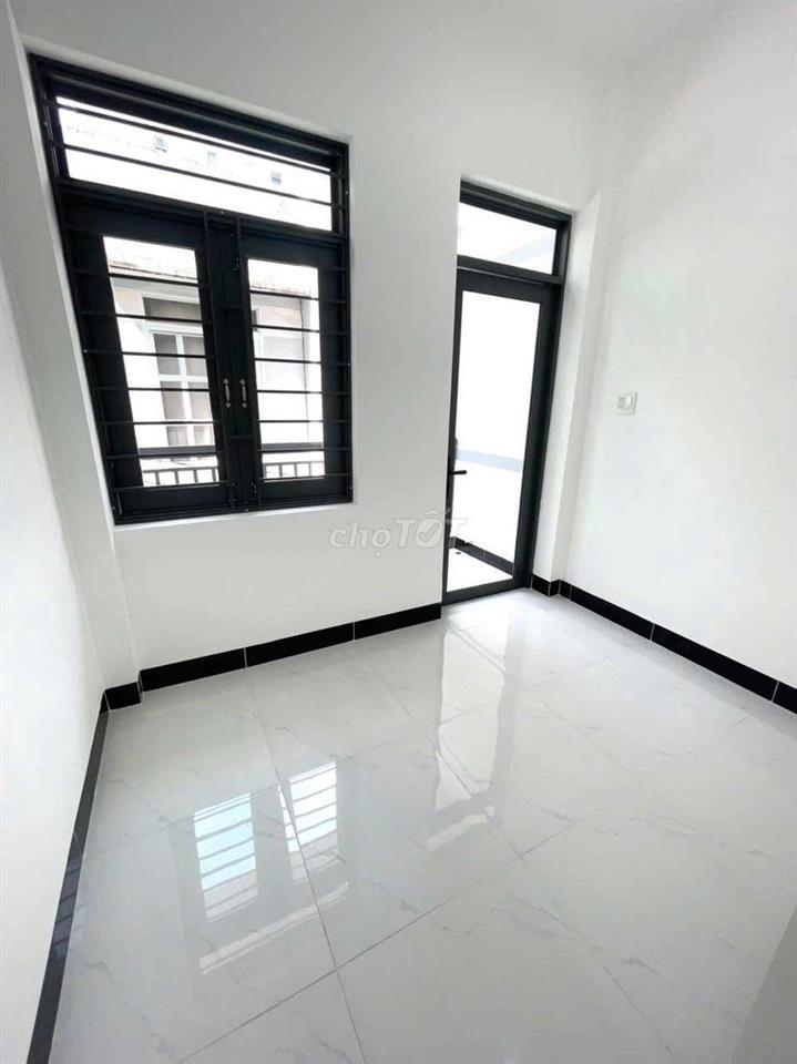 Bán nhà 2 tầng hẻm Nguyễn Thái Học 