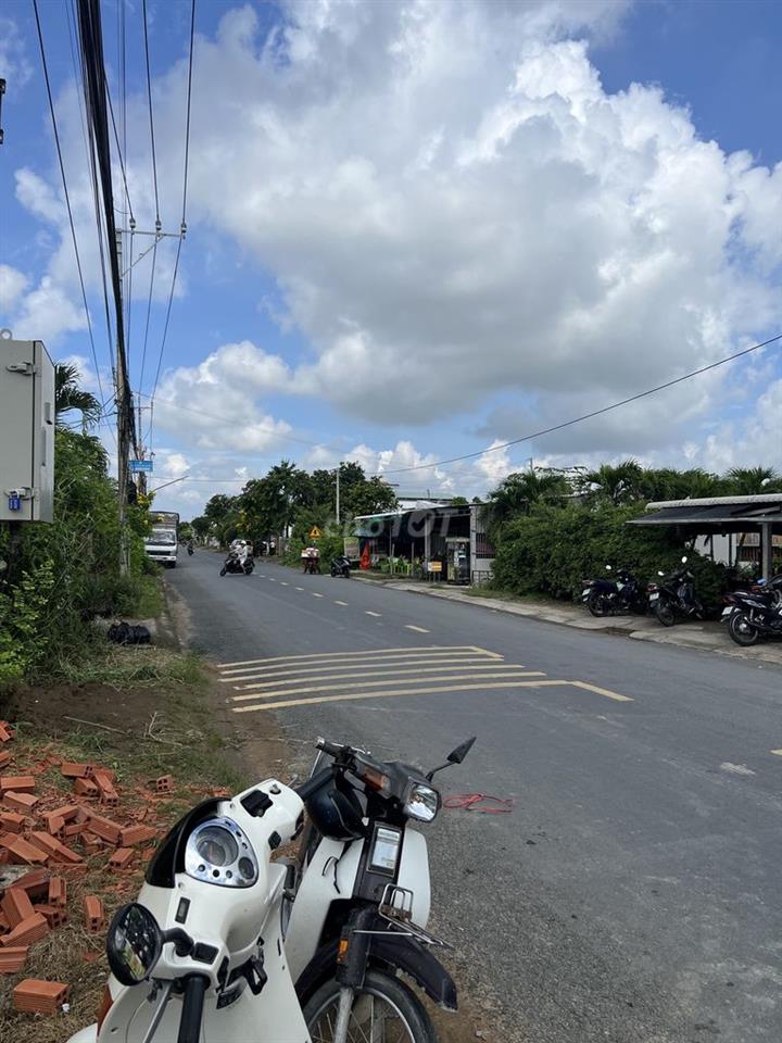Cho thêu mặt bằng Kinh Doanh
