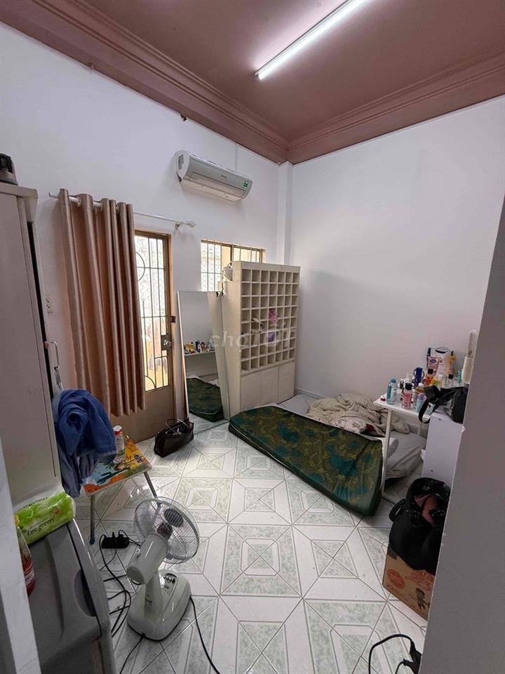 Cho thuê phòng trọ mặt tiền đường quang trung gò vấp
