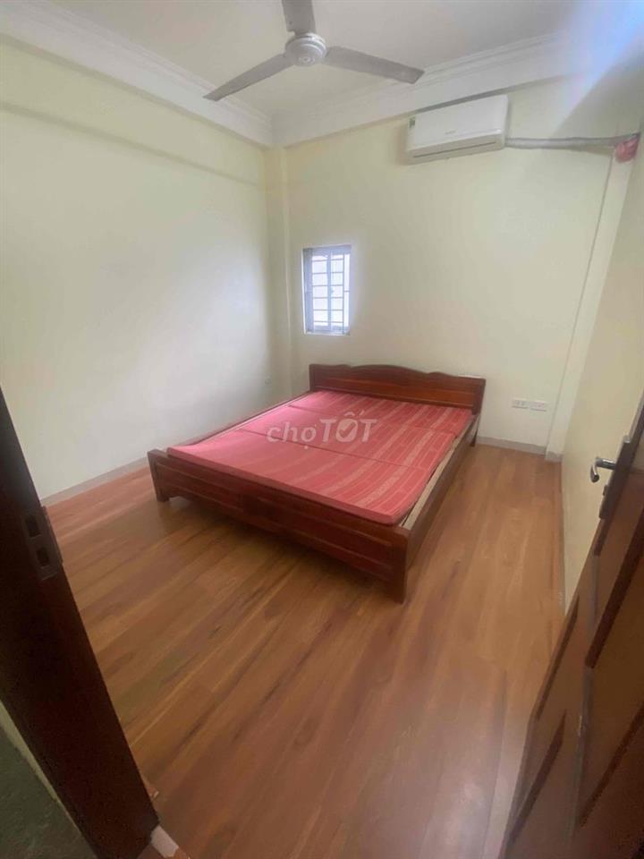 phòng 83 đào tấn giá thuê 2tr2