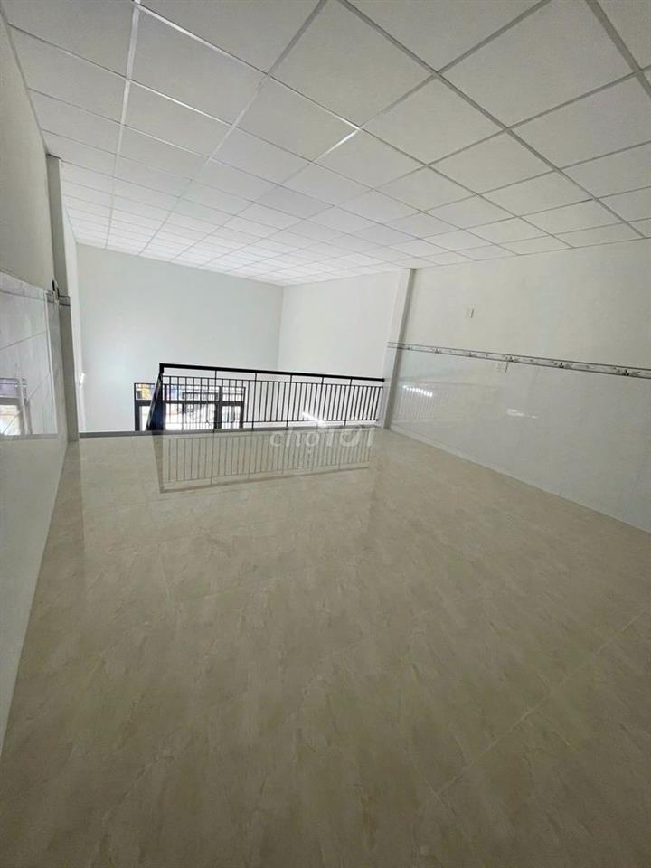 NHÀ 2 TẦNG TRƯỜNG CHINH – 150M² CHỈ 9.5TR/THÁNG!