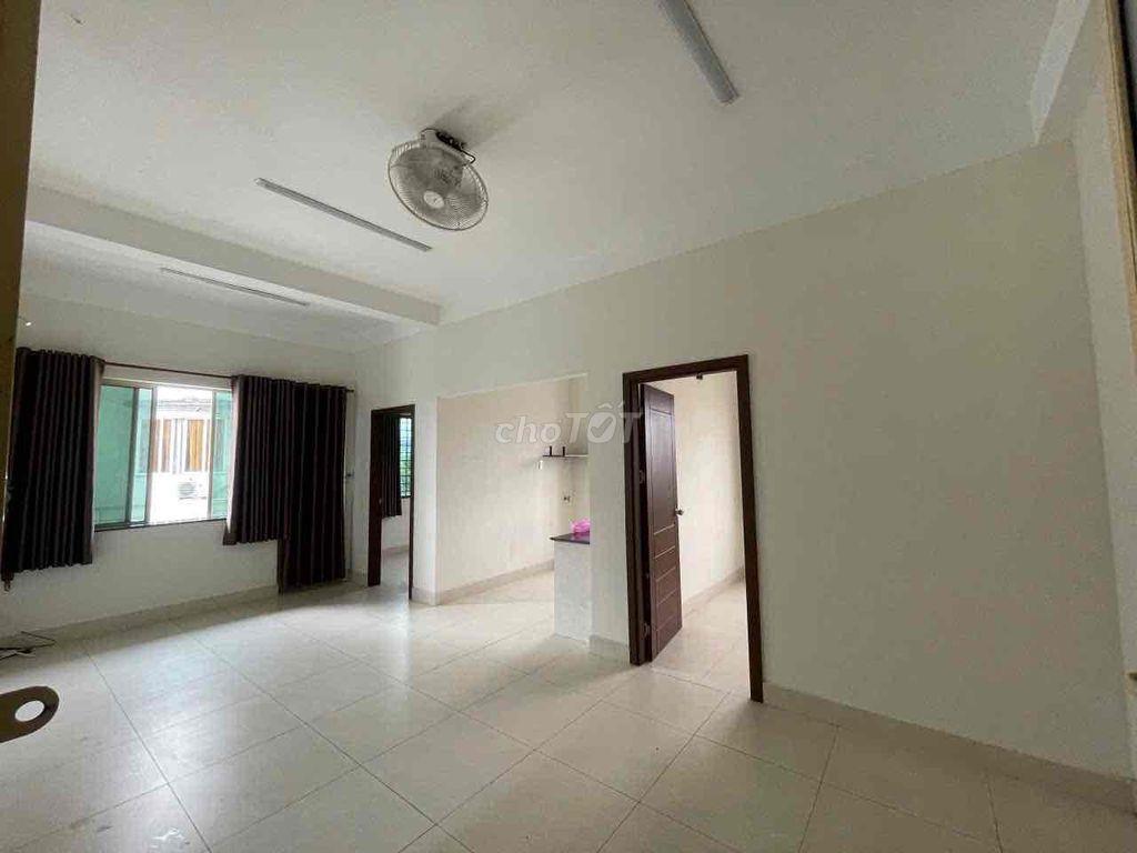 CHO THUÊ CHUNG CƯ 2PN THOÁNG MÁT CỬA SỔ