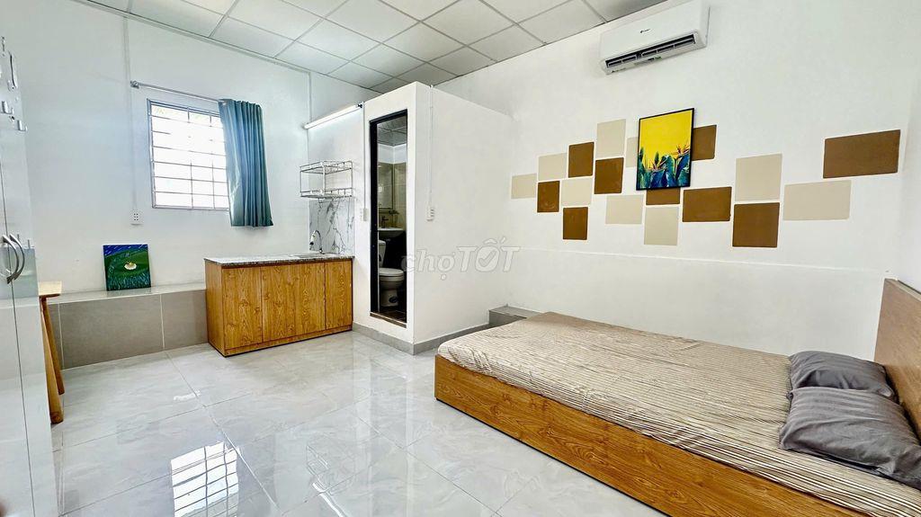 CHO THUÊ CĂN HỘ 1PN 35M² – CỬA SỔ LỚN – MÁY GIẶT RIÊNG QUẬN 10