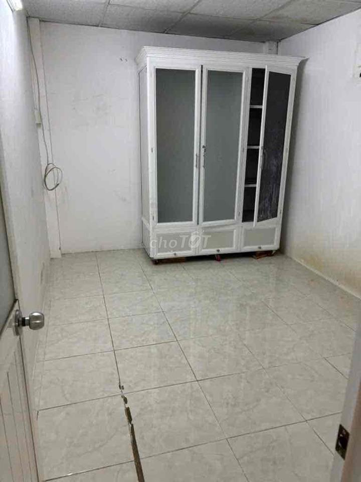 BÁN NHÀ LÊ ĐỨC THỌ 2 Tầng .p16 Gò vấp .giá 2Tỷ hơn !còn Tl