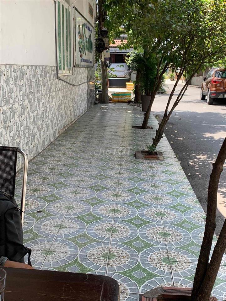 chính chủ BÁN NHÀ 24M MẶT TIỀN LÔ GÓC 3 MẶT THOÁNG – 80M²