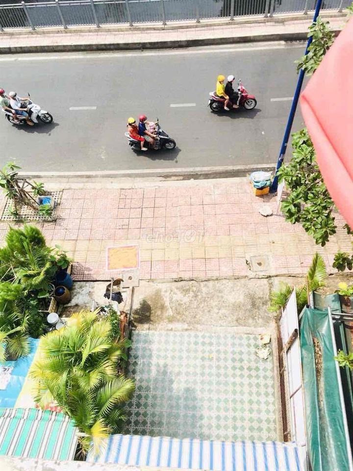 CHO THUÊ MẶT BẰNG TẦNG TRỆT.