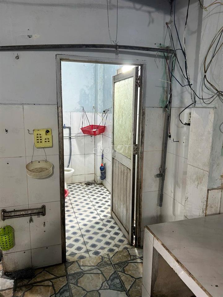 Cho thuê nhà nguyên căn, 3 ngủ, 1 kho, dtsd 115m2, TT Hóc Môn
