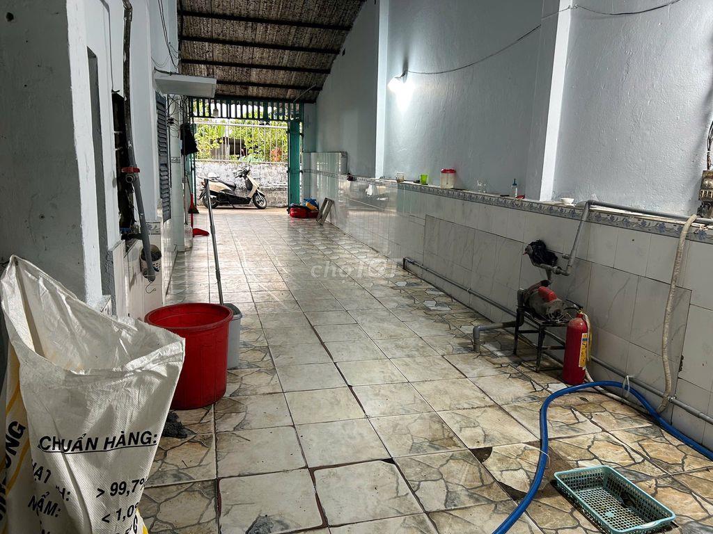Cho thuê nhà nguyên căn, 3 ngủ, 1 kho, dtsd 115m2, TT Hóc Môn