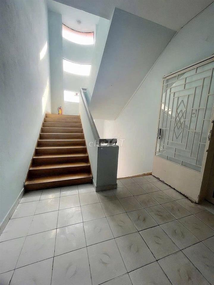 Bán Căn 2PN 1WC 60,3m2 C.Cư 750/1Bis Nguyễn Kiệm P4 PN Giá 3,35tỷ