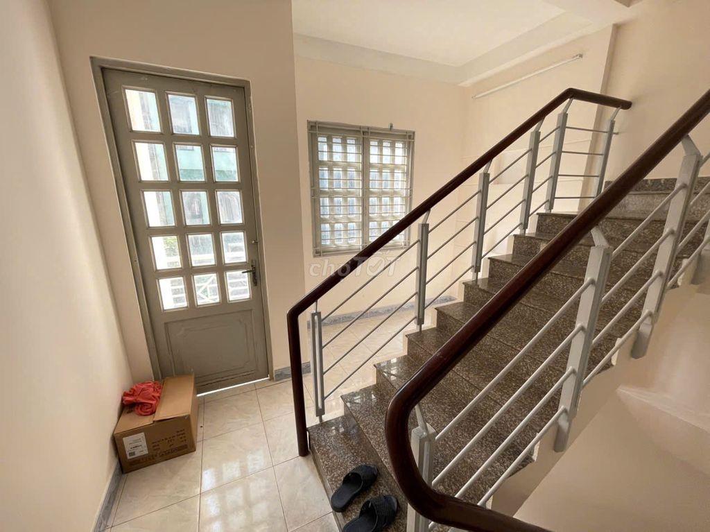 CHO THUÊ TẦNG 1 PHÙ HỢP GIA ĐÌNH