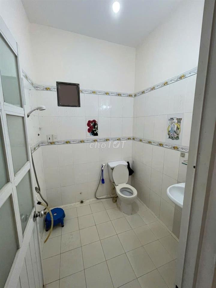 CHO THUÊ TẦNG 1 PHÙ HỢP GIA ĐÌNH