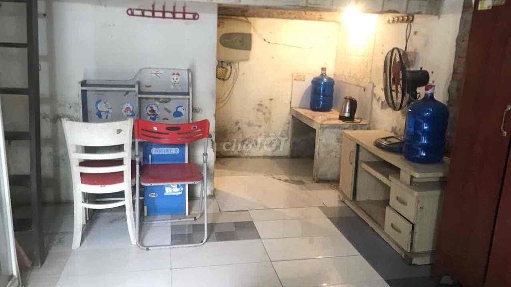 Cho thuê phòng trọ giá rẻ ngay sau Đại Học Thăng Long