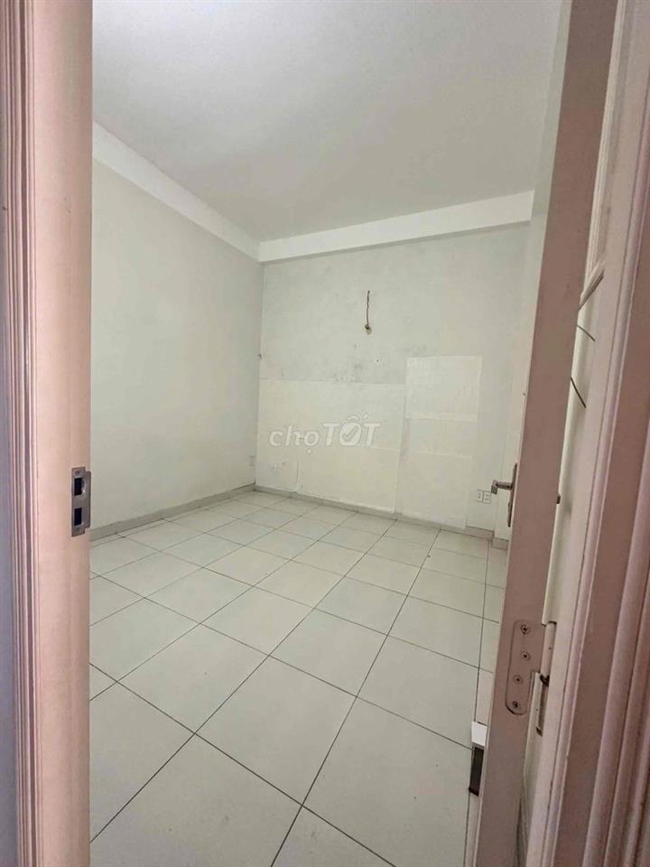 nhà gần trung tâm phố chợ hoà khánh giá siêu rẻ