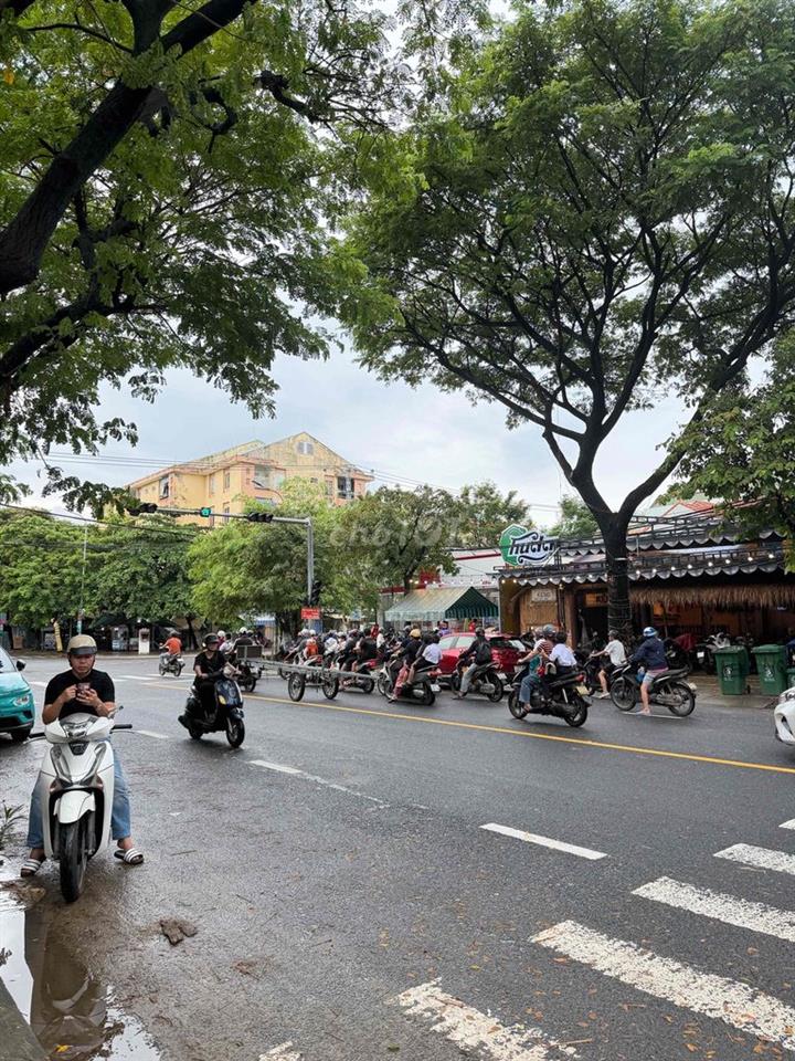 nhà mt kinh dương vương giá siêu rẻ .