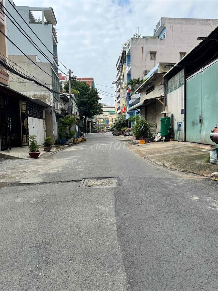 Cho thuê nhà mặt tiền hẻm nhựa