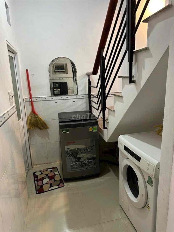 Góc tìm người Hiện tại mình đang còn trống căn nhà gò vấp cạnh vincom
