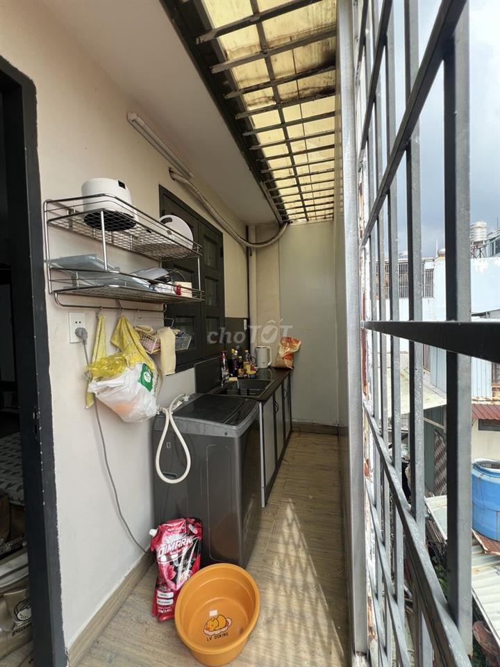 Căn hộ studio - Gò Vấp- 60m2 - Full Nội Thất - Ban Công - Tách bếp