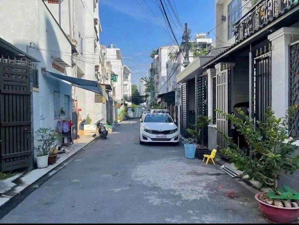 CẮT LỖ LÔ ĐẤT 250m² GIÁ 1 TỶ 200 Lê Văn Phiên ,Xuân Thới Sơn , Hóc Môn