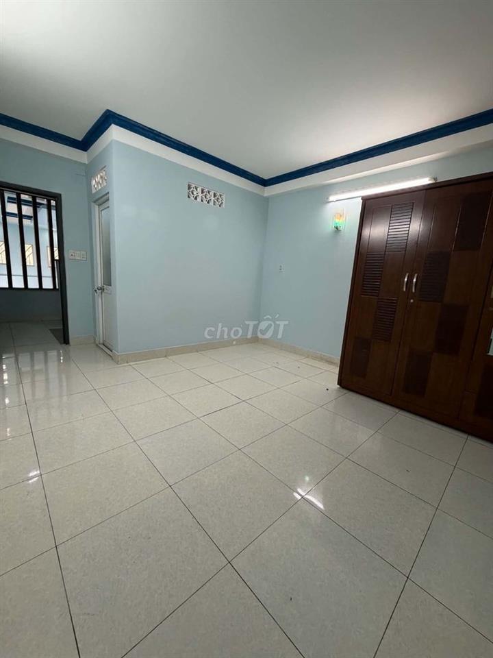 Nhà Thủ Đức 4pn 3nvs có sân thượng