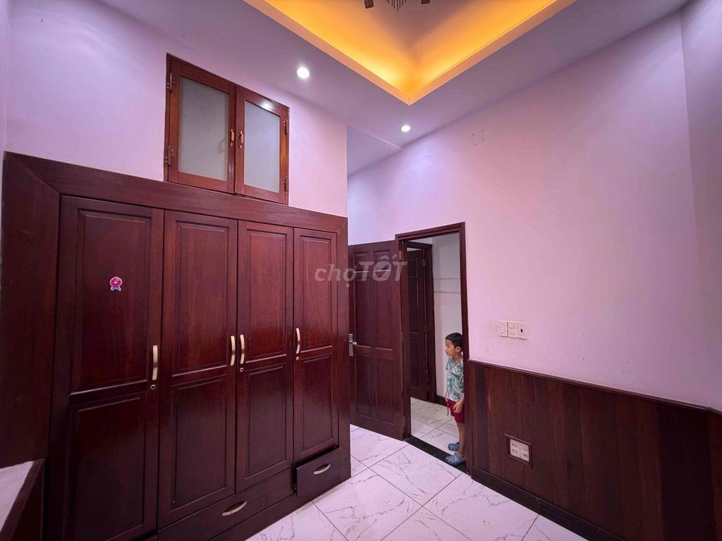 Cho thuê nhà mặt tiền