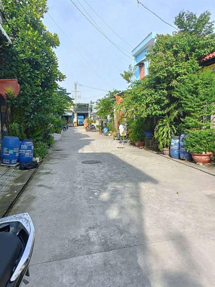 chính chủ cần bán nhà dĩ an 