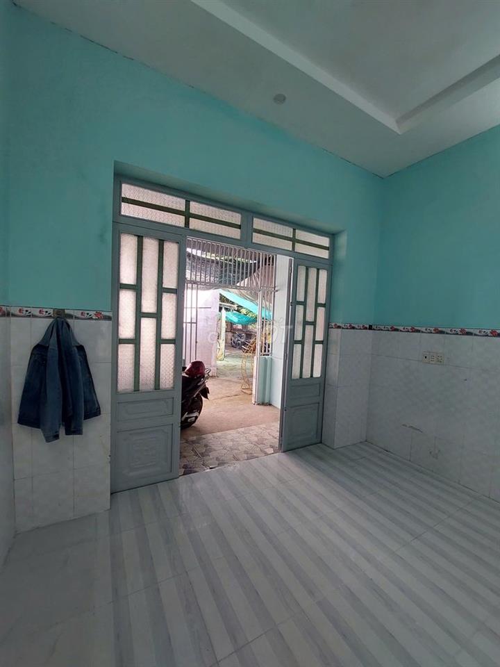 BÁN GẤP NHÀ CẤP 4 - Vị trí đắc địa gần KCN Vĩnh Lộc 2 & Phúc Long