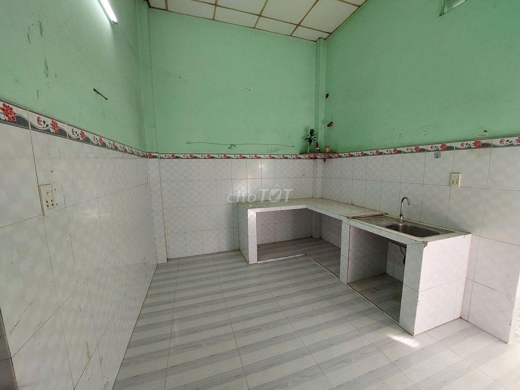 BÁN GẤP NHÀ CẤP 4 - Vị trí đắc địa gần KCN Vĩnh Lộc 2 & Phúc Long