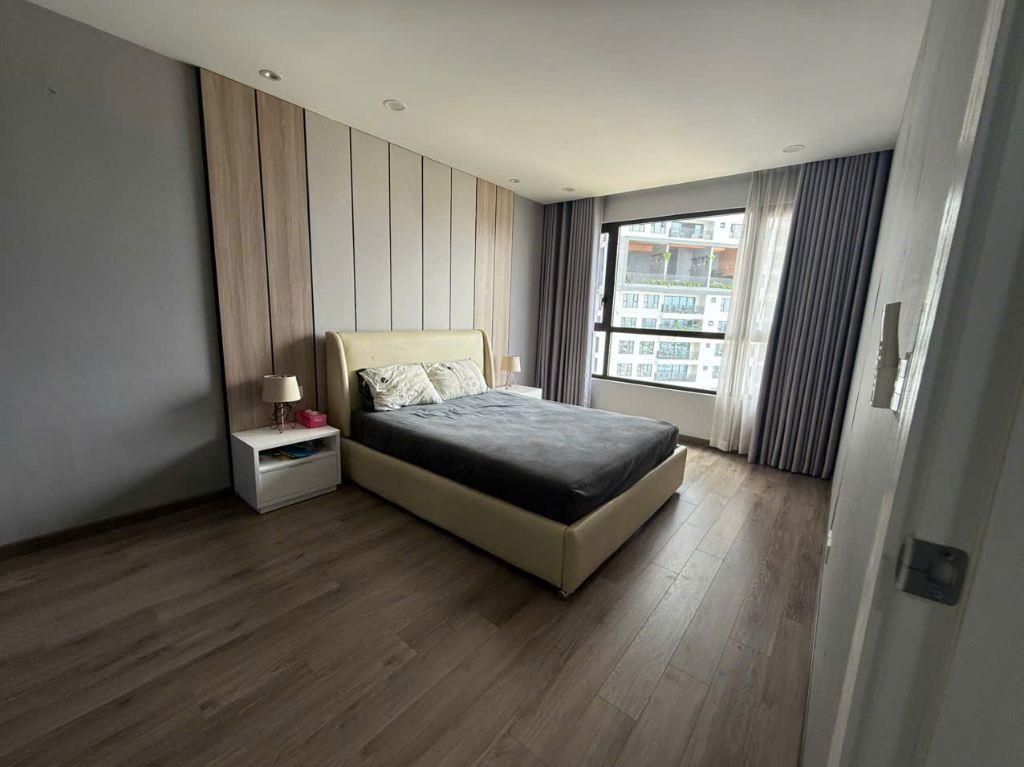 Chính chủ - Căn góc 105m² The View Riviera Point, 2PN có kho riêng, 8,8 tỷ