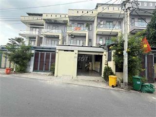 Bán nhà diện tích rộng. phù hợp ở. văn phòng công ty