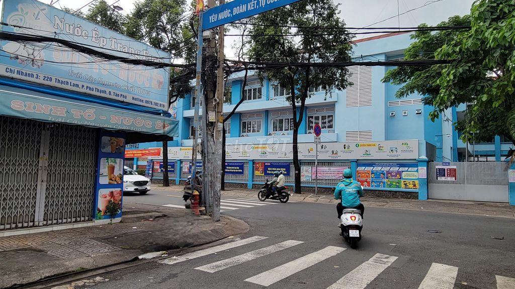2 MẶT TIỀN KINH DOANH THẠCH LAM F PHÚ THẠNH, TRƯỚC TRƯỜNG HỌC 