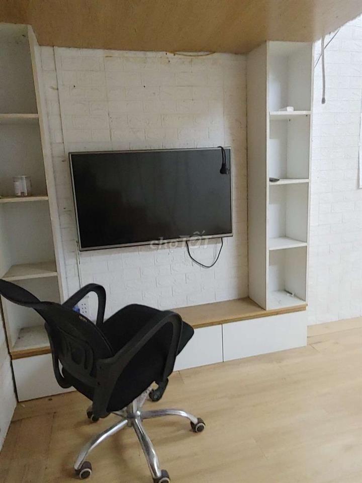 Tập thể tầng 2, mặt tiền phố